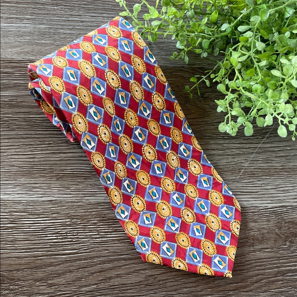 Kenneth Cole New York 100% Silk Tie Men’s Geometric Patterned Red, Gold and Blue